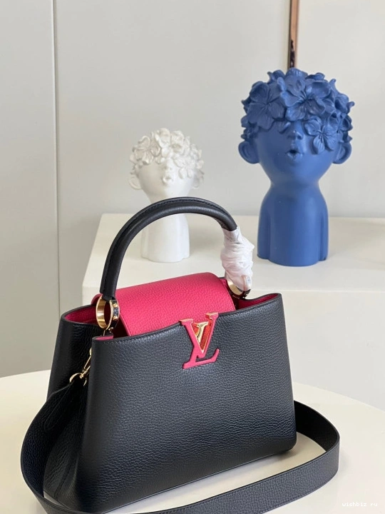 WIS Vuitton Louis CAPUCINES MM 0715